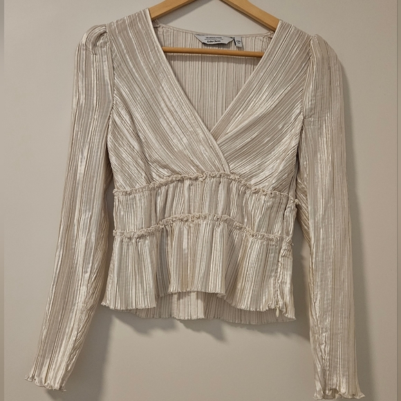 & other stories please wrap top in shiny off white, US 4 - Picture 1 of 6
